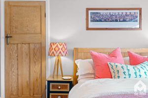 Photo 9- click for photo gallery